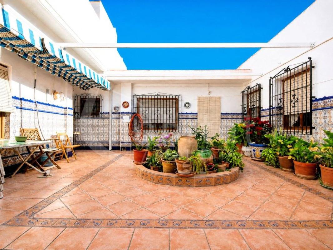 Propiedades en venta y alquiler en España photo 4