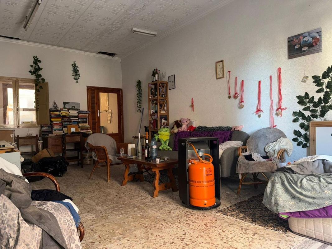 Properties for sale and rent in Spain photo 2