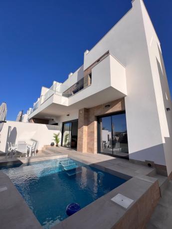 Chalet pareado en Calle Agustin Martinez, Los Montesinos photo 2