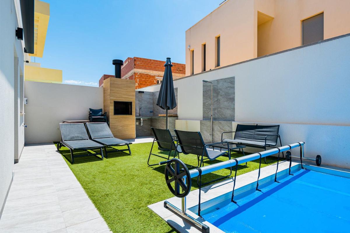 Propiedades en venta y alquiler en España photo 5