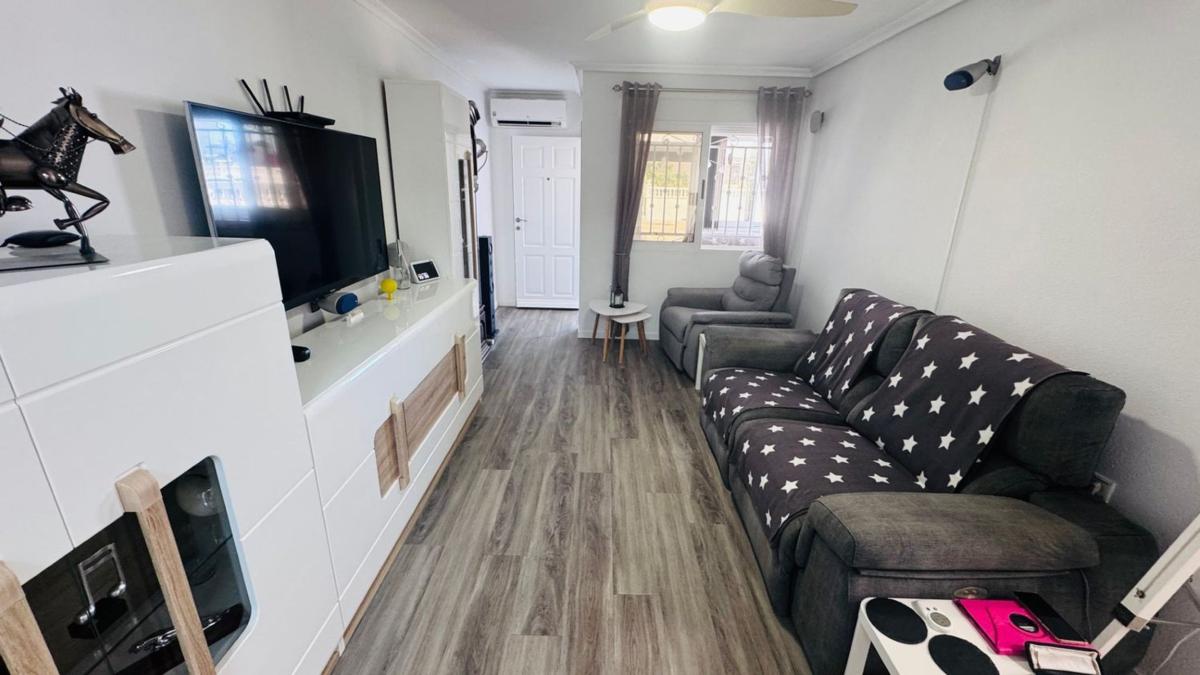 Sale of apartment in Piso en Calle Ciruelo, Desamparados-Hurchillo-Torremendo, Orihuela, Orihuela
photo 5
