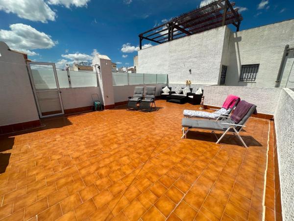 Venta de piso en Piso en Desamparados-Hurchillo-Torremendo, Orihuela, Orihuela
 photo 2