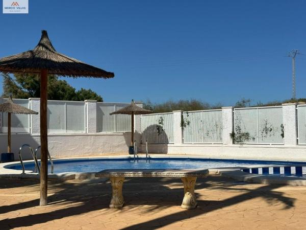 Venta de piso en Piso en Desamparados-Hurchillo-Torremendo, Orihuela, Orihuela
 photo 2