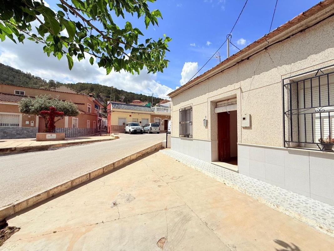 Propiedades en venta y alquiler en España photo 3