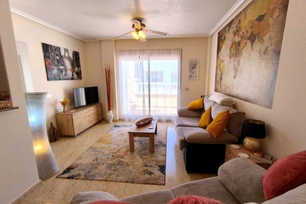 Sale of flat in Piso en Calle Mayor, Molins-Campaneta-San Bartolomé, Orihuela, Orihuela
 photo 3