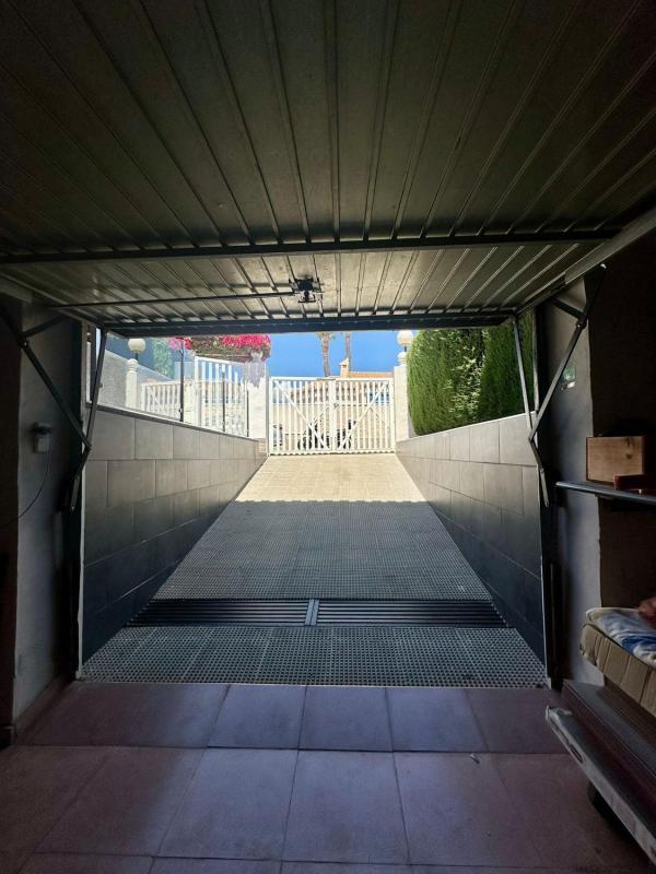 Propiedades en venta y alquiler en España photo 5