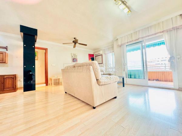 Venta de piso en Piso en Calle Aragon, 2, Orihuela Ciudad, Orihuela, Orihuela
thumbnail 2