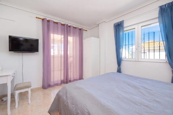 Casa o chalet independiente en Calle Calderón de la Barca, Orihuela Ciudad, Orihuela photo 4