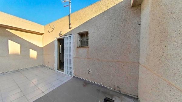 Chalet adosado en Orihuela Ciudad, Orihuela thumbnail 2