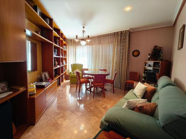 Venta de piso en Piso en Orihuela Ciudad, Orihuela, Orihuela
 photo 1