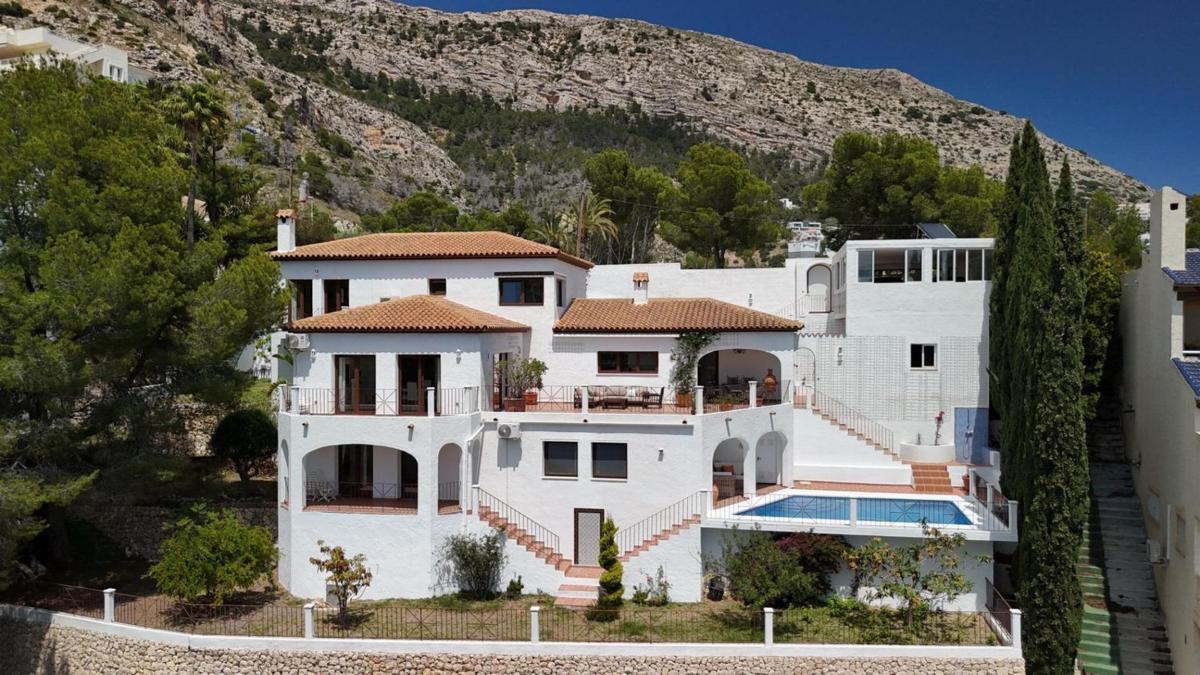 Propiedades en venta y alquiler en España photo 4