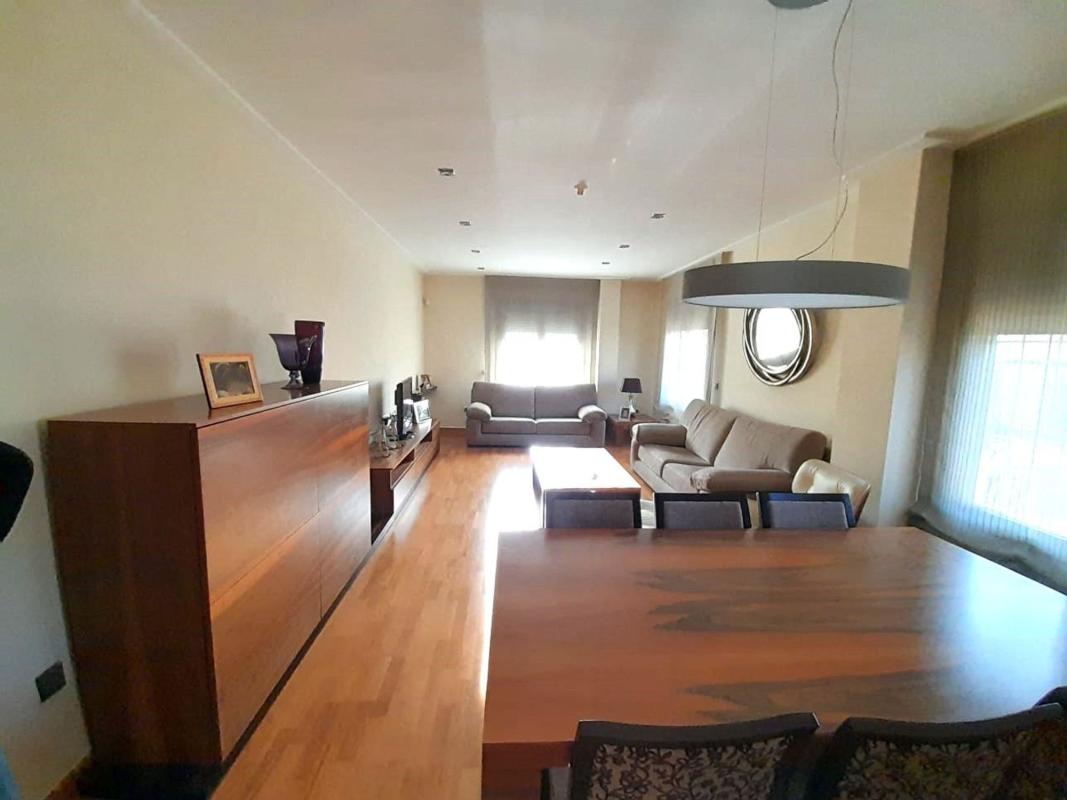 Properties for sale and rent in Spain photo 1
