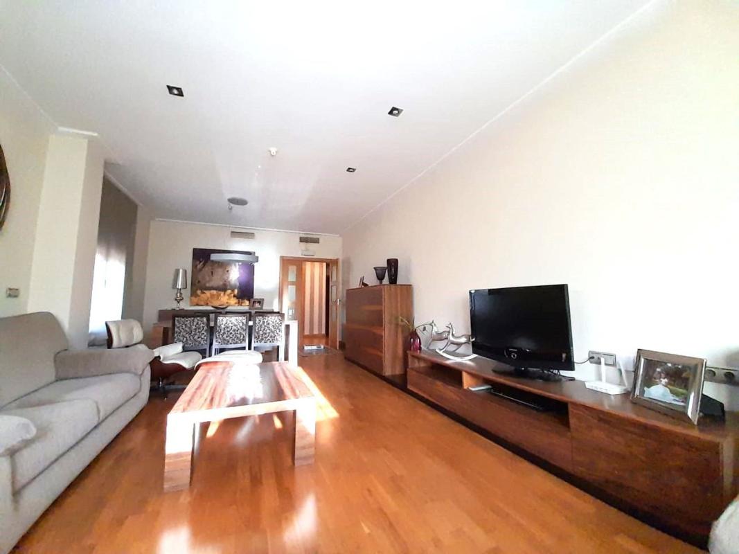 Properties for sale and rent in Spain photo 4