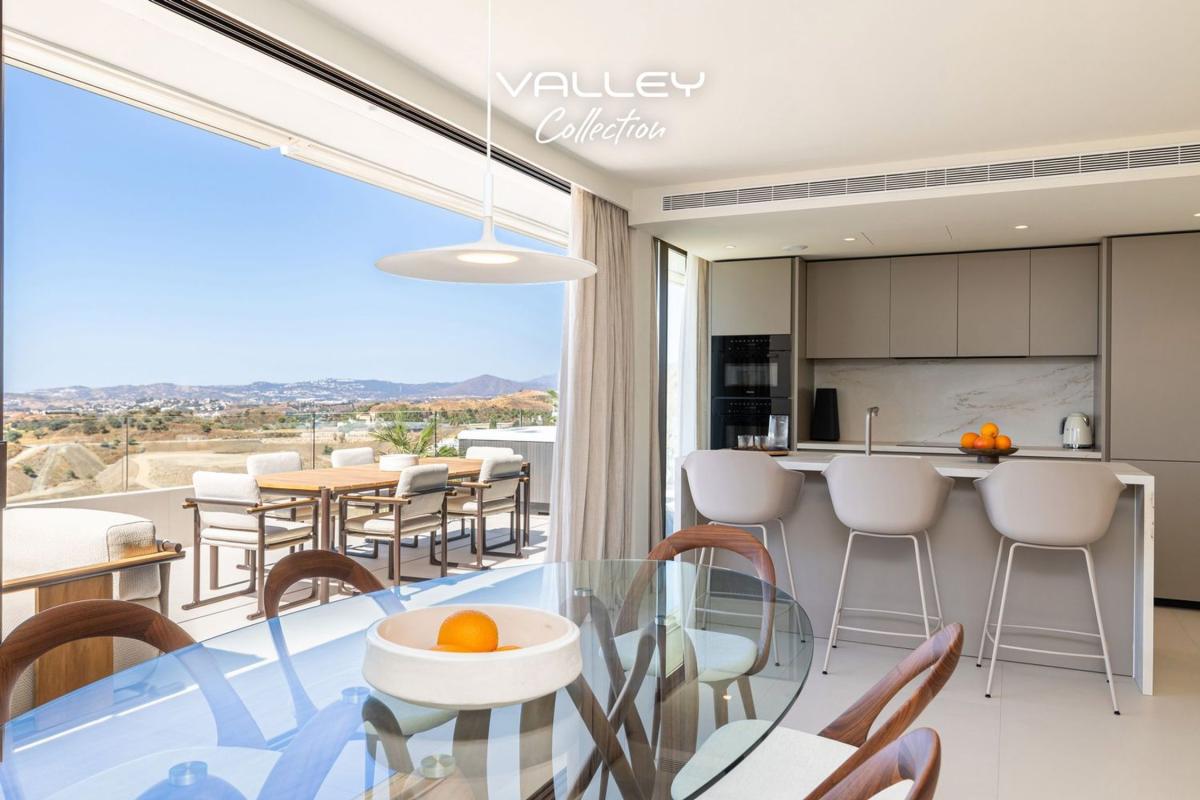 New construction Valley Collection in Fuengirola photo 3