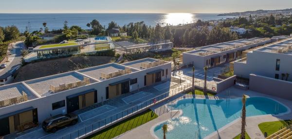 Promoción El Chaparral - Townhouses obra nueva en Mijas photo 1