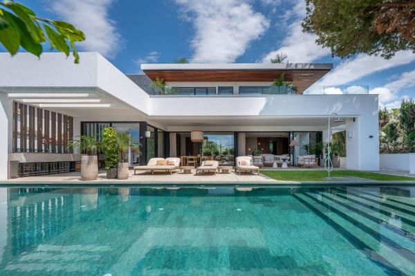 Promoción Villa Azure Oasis obra nueva en Marbella photo 1