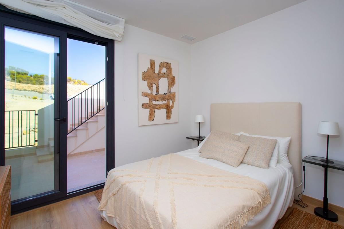 Obra nueva Sunrise Views en Monforte del Cid (Revista) photo 4