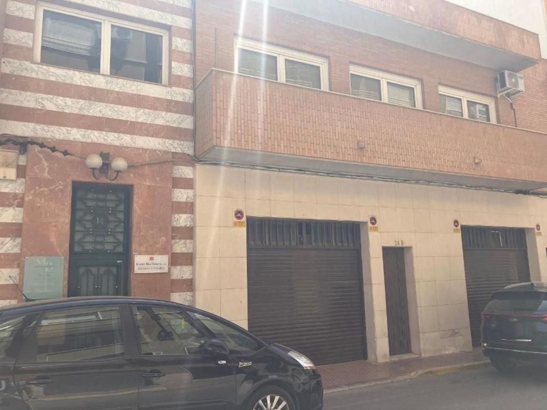 Propiedades en venta y alquiler en España photo 4