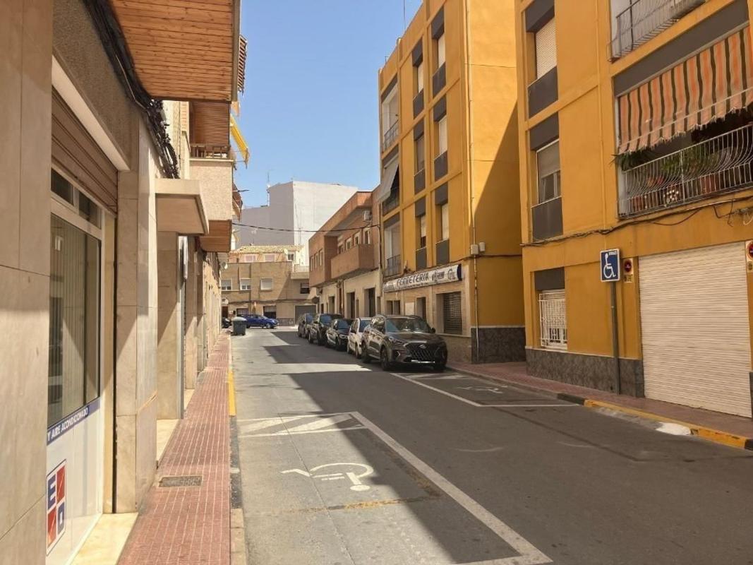 Propiedades en venta y alquiler en España photo 5