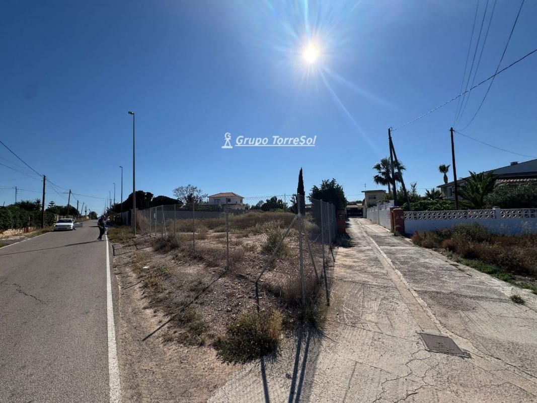 Terreno en venta en San Vicente del Raspeig, Alicante photo 3