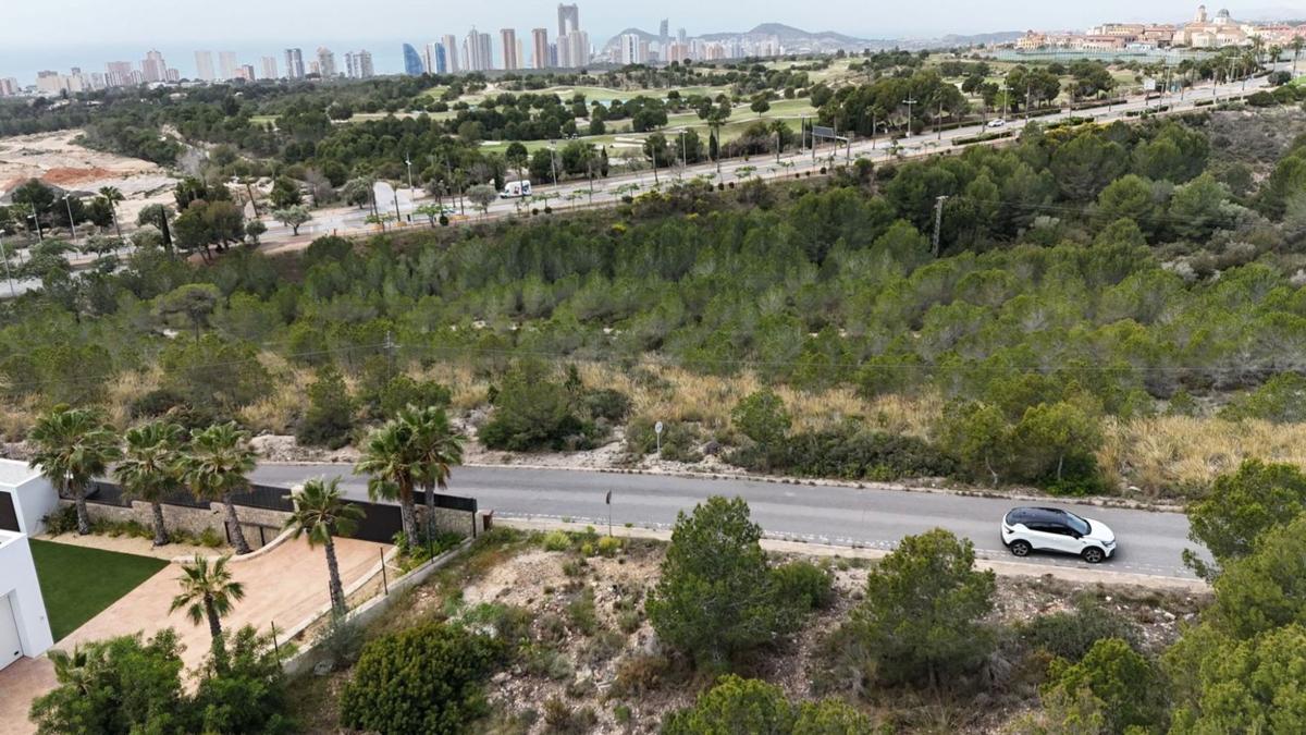 Terreno en venta en Alfaz del Pi, Alicante photo 4