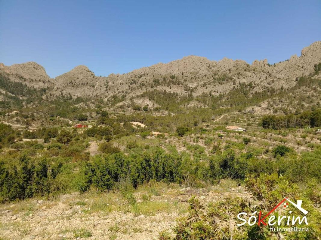 Terreno en venta en Finestrat, Alicante photo 1