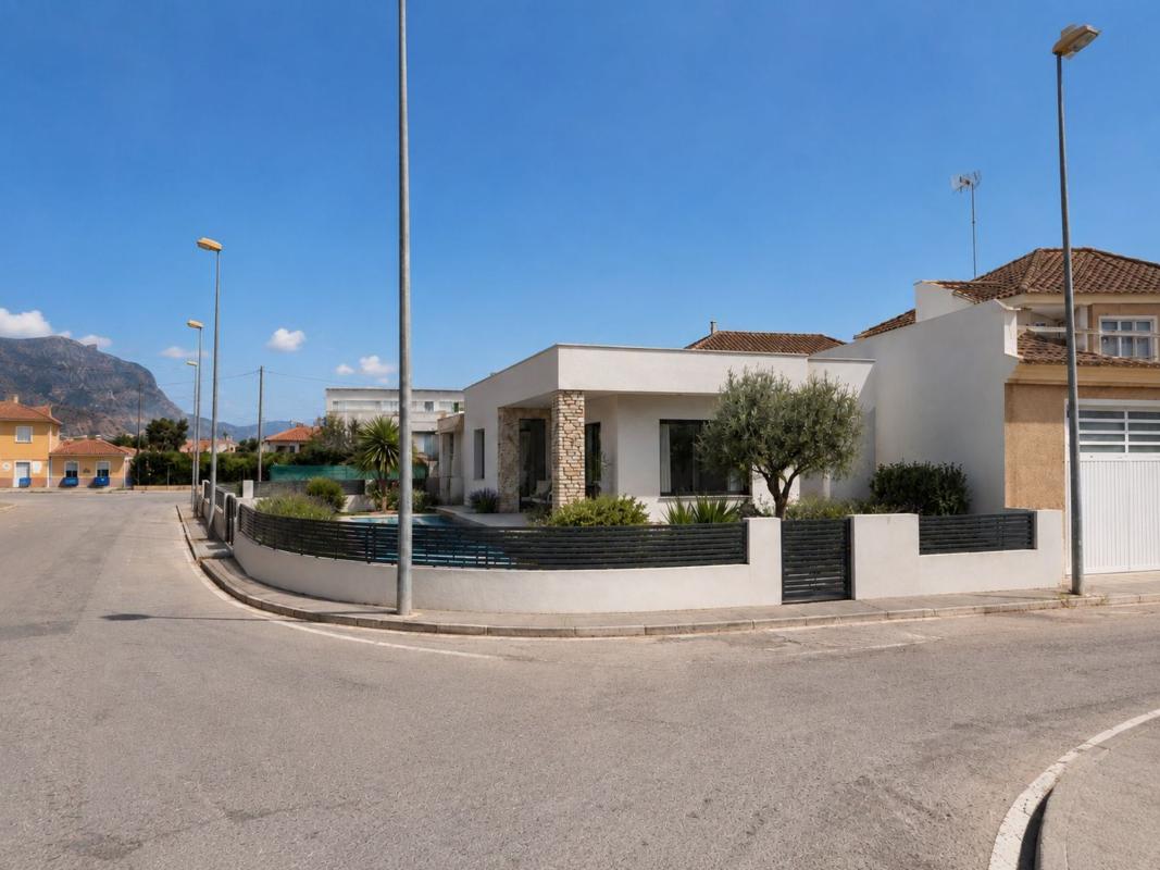 Terreno en venta en Orihuela, Alicante photo 3