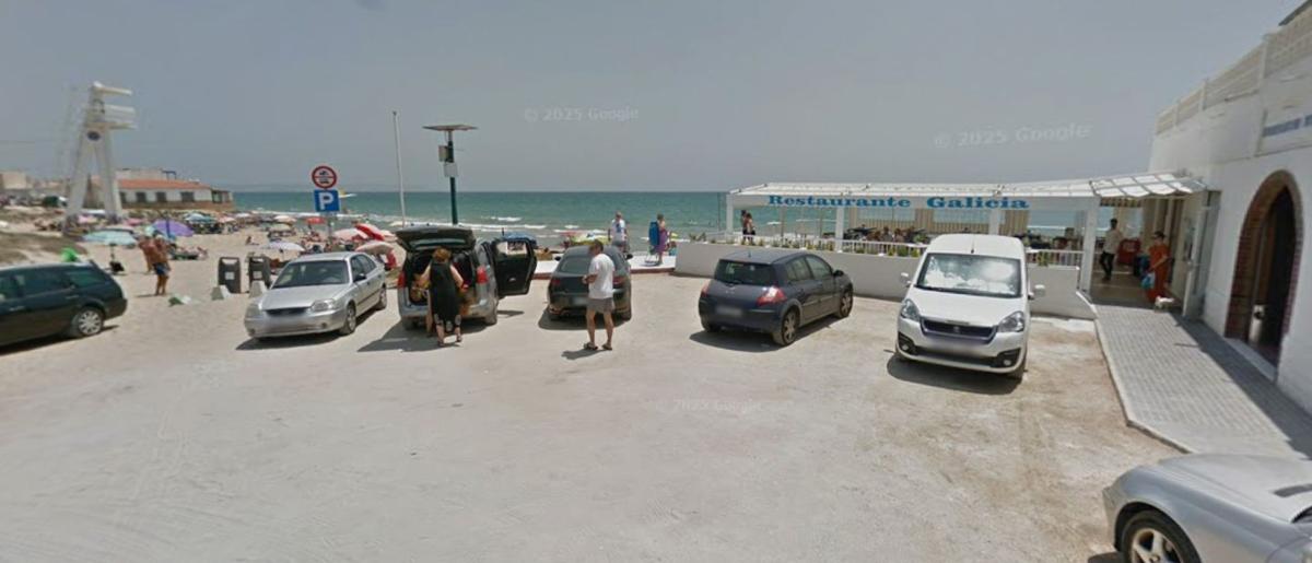 Terreno en venta en Elche / Elx, Alicante photo 4