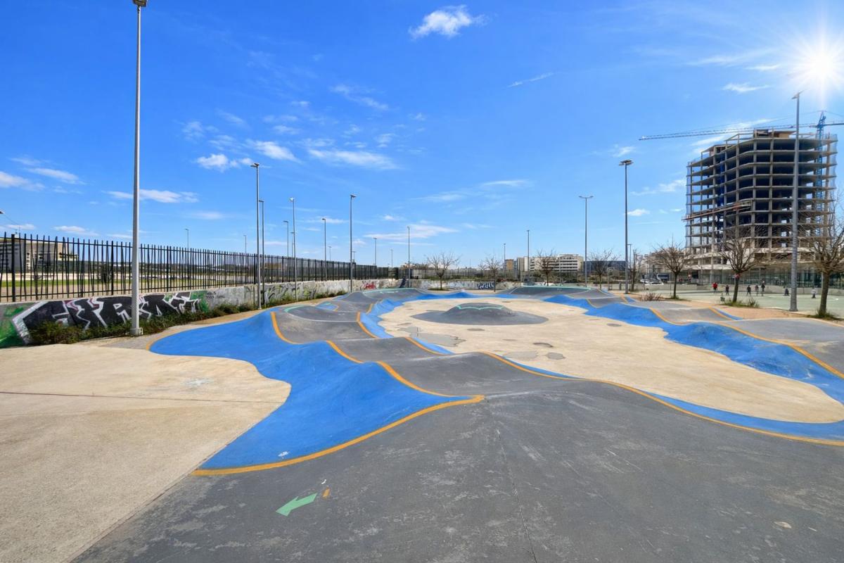 Properties for sale and rent in Spain photo 4