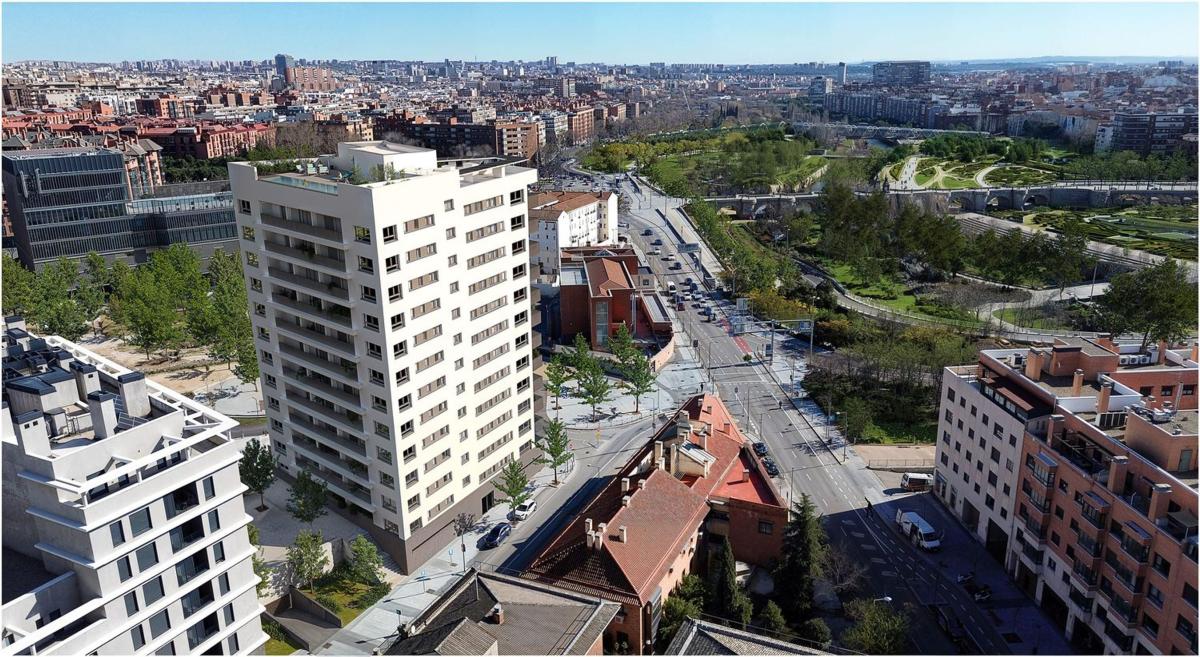Sprzedaż mieszkania w Piso en Calle Alejandro Dumas, 1, Imperial, Madrid, Madryt
 photo 2