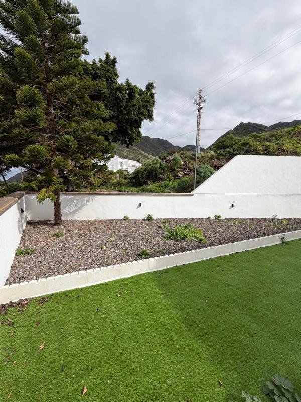Properties for sale and rent in Spain photo 5