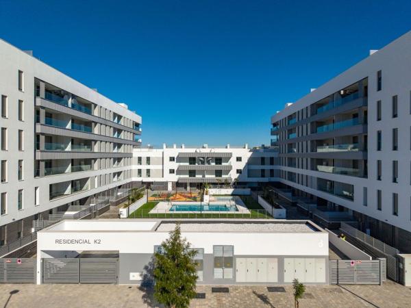 Sale of flat in Piso en Avenida de Palmas Altas, 1, Palmas Altas, Sevilla, Seville
 photo 1