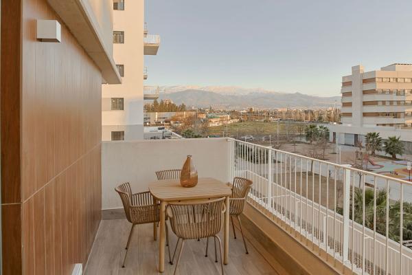 Продажа квартиры на Piso en Calle Actriz Fabiana Laura s/n, Rosaleda - Juventud, Granada, Гранада
 photo 4