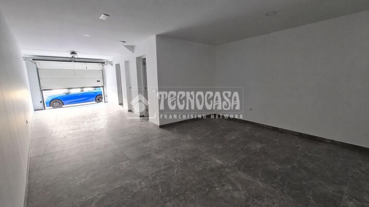 Sale of townhouse in Chalet adosado en Calle Zinnza, 1, La Gallega, Santa Cruz de Tenerife , Santa Cruz de Tenerife photo 4