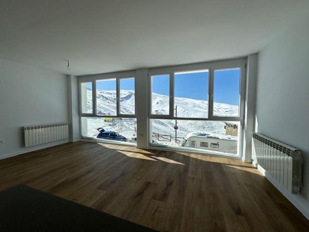 Venta de piso en Piso en Calle San Bernardo s/n, Zona alta, Sierra Nevada, Sierra Nevada
photo 4