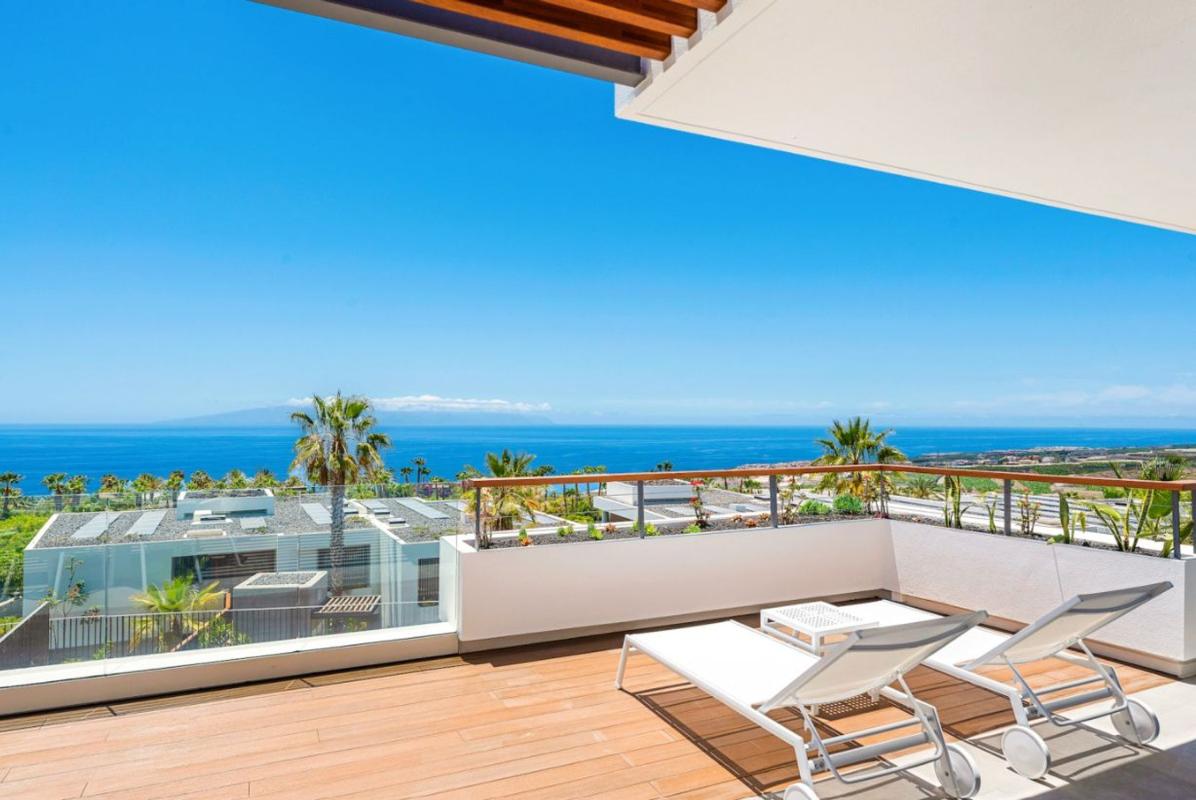 Продажа квартиры на Piso en Calle Emilia Pardo Bazán s/n, Abama, Guia de Isora, Гия-де-Исора
photo 2