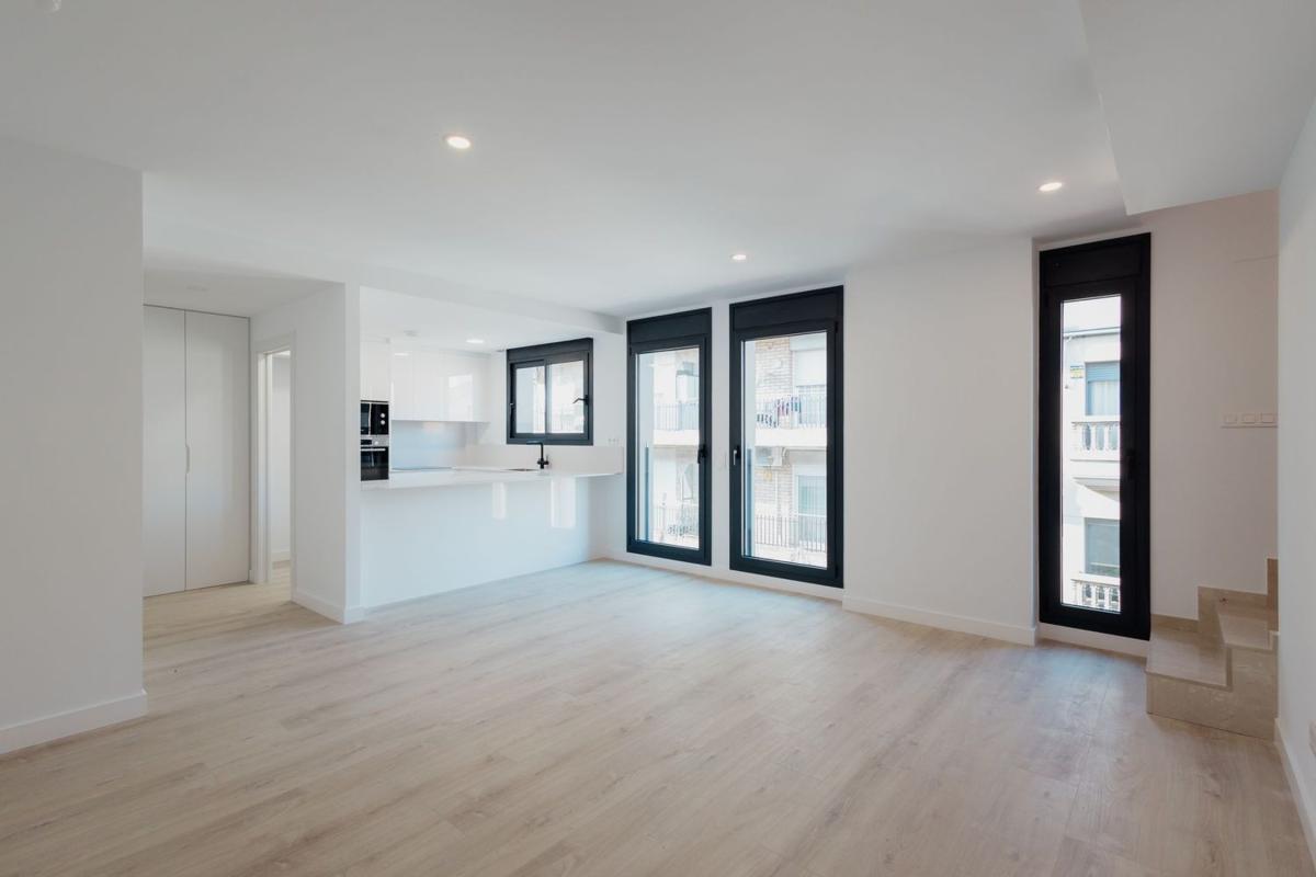 Venta de duplex en Dúplex en Calle Martí i Julia, 27, Centre, Cornellà de Llobregat, Cornellà de Llobregat photo 3