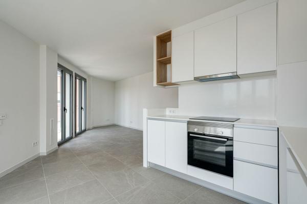 Venta de piso en Piso en Riera de la Creu 54, 56, Centre, Hospitalet de Llobregat, Hospitalet de Llobregat
thumbnail 1