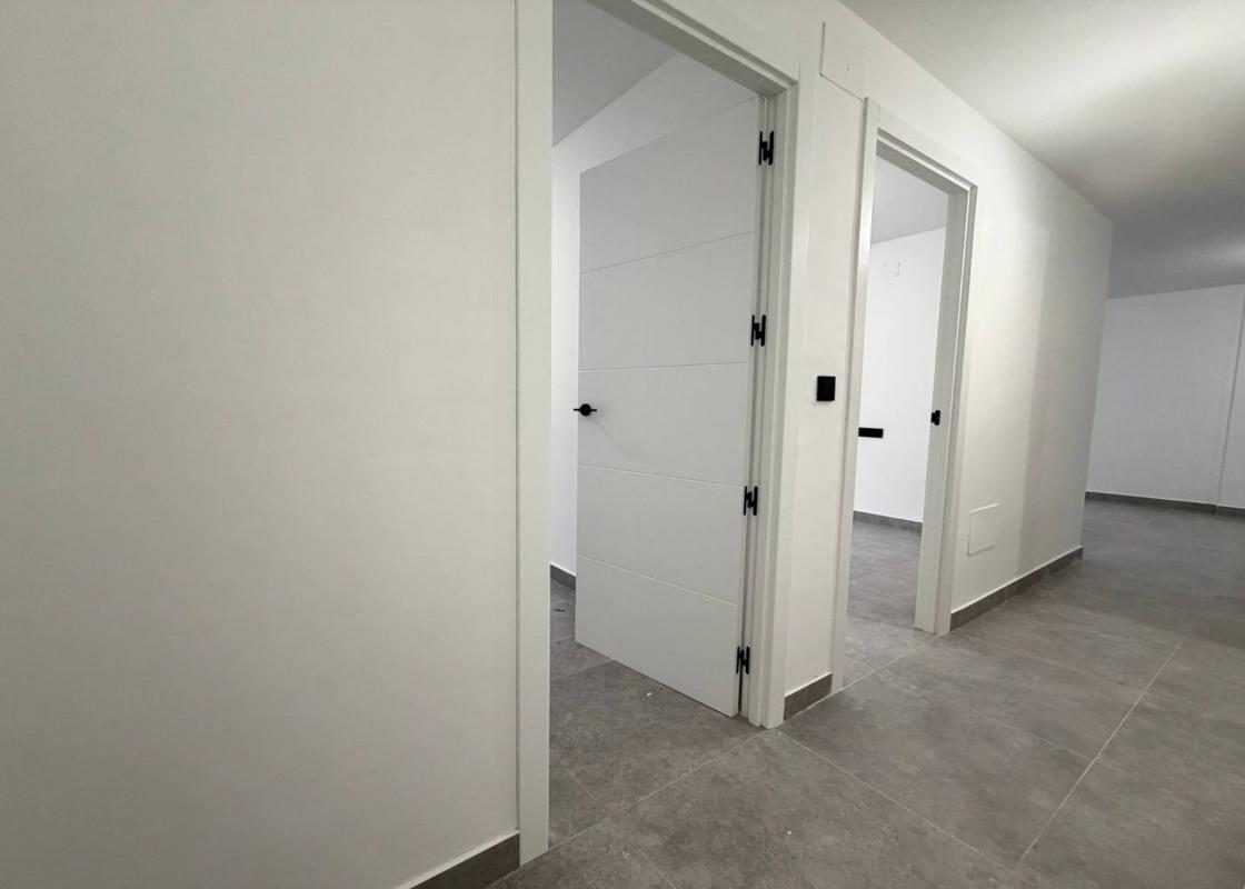 Продажа квартиры на Piso en Camino Viejo de Güéjar, 35, Cenes de la Vega, Сенес-де-ла-Вега
photo 3