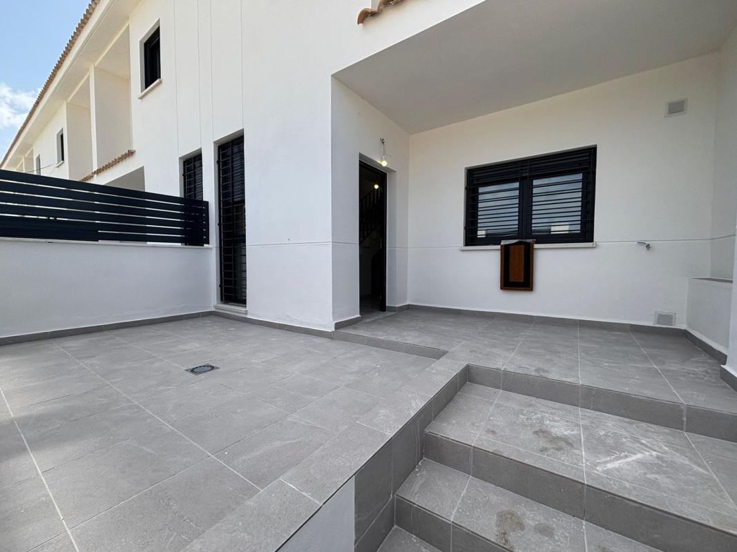 Properties for sale and rent in Spain photo 2