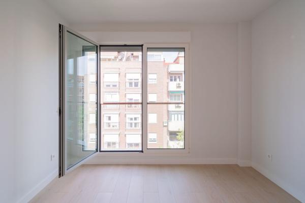 Sale of flat in Piso en Calle de la Caridad, 20, Pacífico, Madrid, Madrid
 photo 4