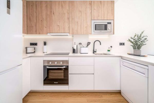 Venta de piso en Piso en Calle del Doctor Martí i Julià, 83, La Torrasa, Hospitalet de Llobregat, Hospitalet de Llobregat
 photo 4