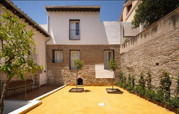 Sprzedaż mieszkania w Piso en Calle Horno del Vidrio, 14, Albaicín, Granada, Granada
photo 1