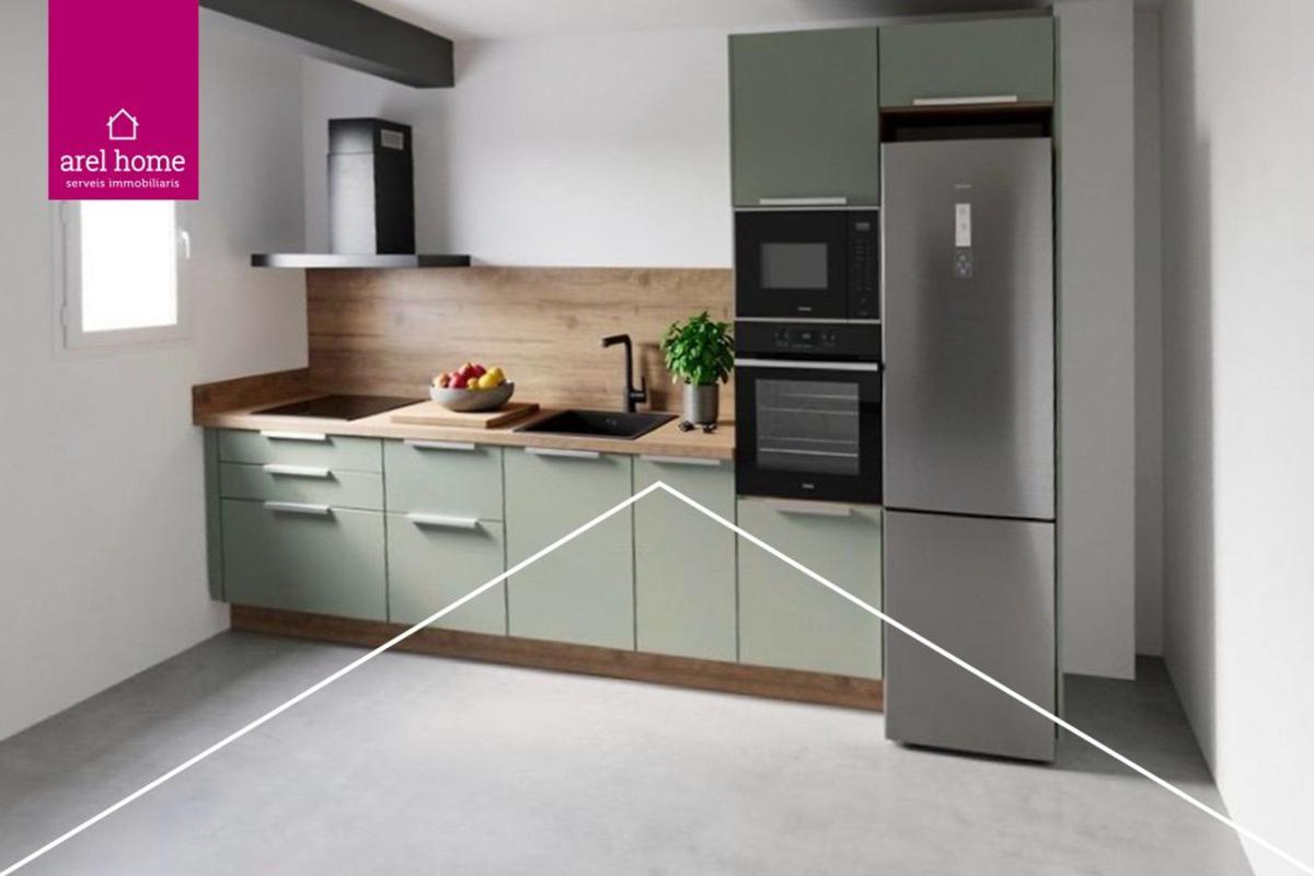 Продажа квартиры на Piso en Calle de Josep Campreciós, 36, Centre, Esplugues de Llobregat, Эсплюгес-де-Льобрегат
photo 2