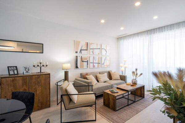 Продажа квартиры на Piso en Pampaneira s/n, Rosaleda - Juventud, Granada, Гранада
photo 1