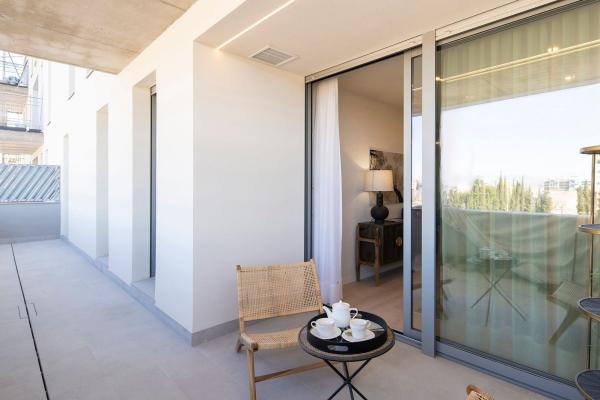 Продажа квартиры на Piso en Pampaneira s/n, Rosaleda - Juventud, Granada, Гранада
photo 1