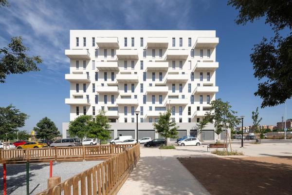 Продажа квартиры на Piso en Pampaneira s/n, Rosaleda - Juventud, Granada, Гранада
thumbnail 1