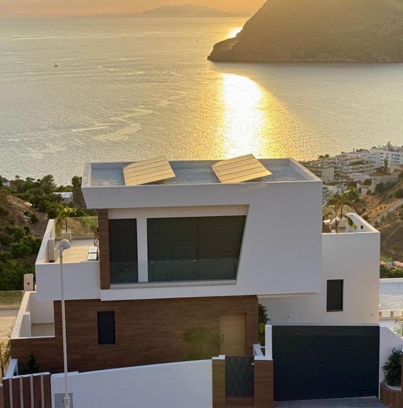 Properties for sale and rent in Spain photo 4