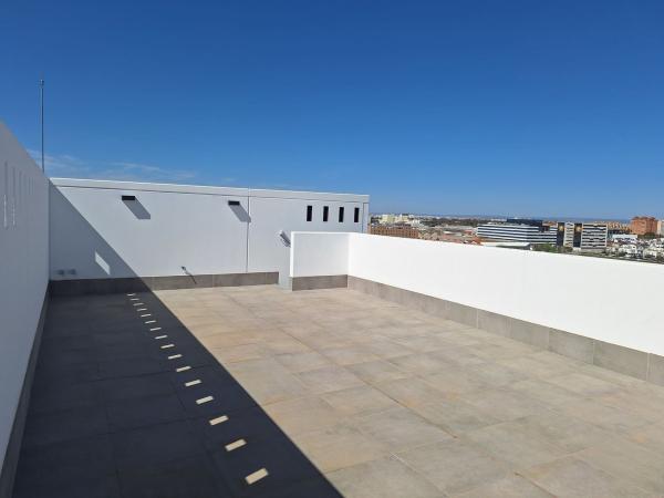 Penthouse for sale at Ático en Columbretes s/n, Palmete-Padre Pío-Hacienda San Antonio, Sevilla, Seville thumbnail 2