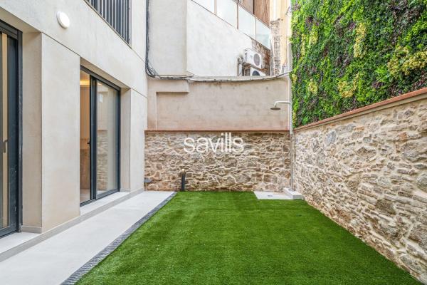 Venta de piso en Piso en Calle independencia, 288, El Camp de l'Arpa del Clot, Barcelona, Barcelona
 photo 2